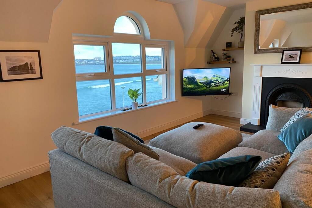 Sound Of The Sea - Penthouse In Portrush Daire Dış mekan fotoğraf